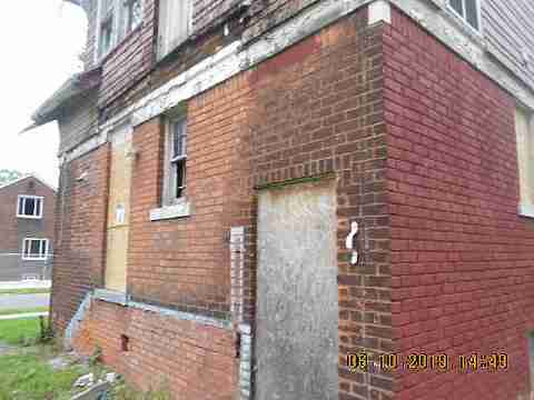 7702 Burnette (6)_m.jpg